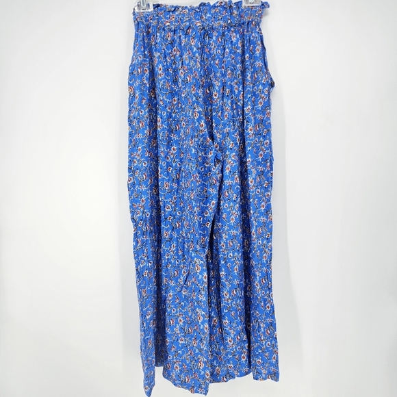 NWT Band of The Free XS Blue Floral Wide Leg Smocked High Waist Palazzo Pants - Picture 2 of 8